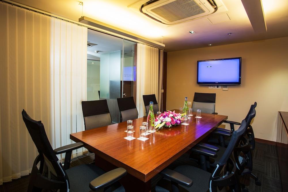 Keys Select By Lemon Tree Hotels, Hosur Road, Bengaluru Esterno foto